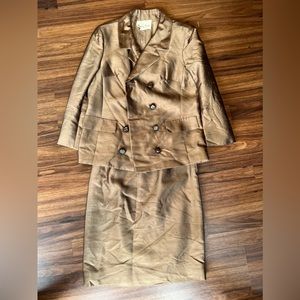 1960’s Ladies Shark Skin Suit